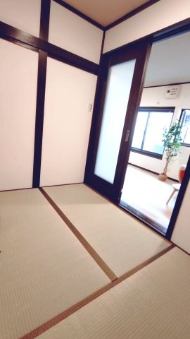 衣摺3丁目中古戸建の和室