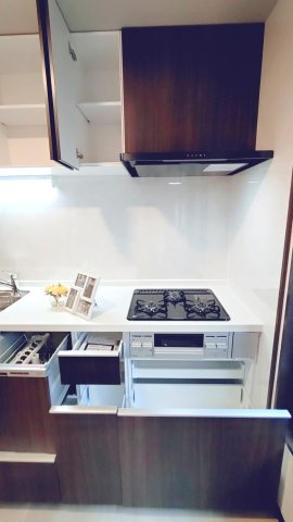 衣摺3丁目中古戸建のキッチン