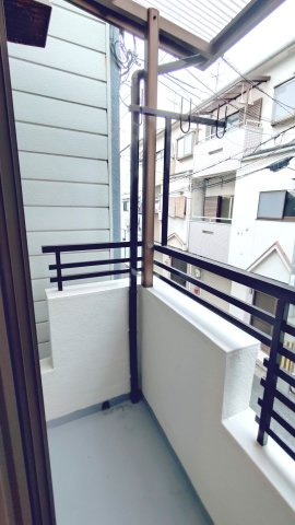 衣摺3丁目中古戸建のバルコニー|2階