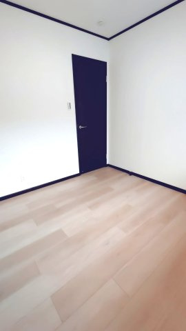 衣摺3丁目中古戸建の子供部屋