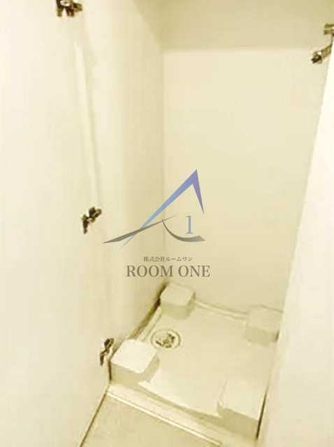 ビバリーホームズ上石神井の設備|洗濯機置き場です。