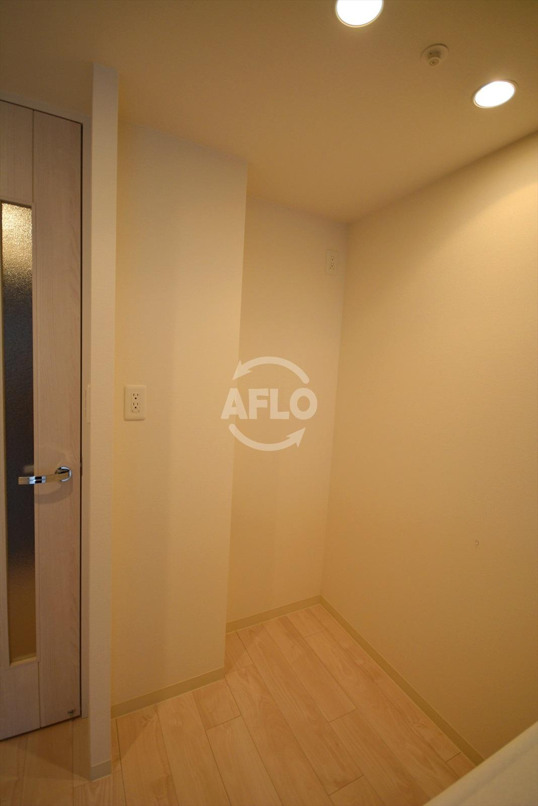 プレサンス北浜ラフェスタの設備|プレサンス北浜ラフェスタ　キッチン後ろ