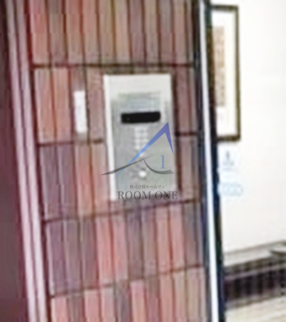 ザ・クレストのセキュリティ|オートロックです。