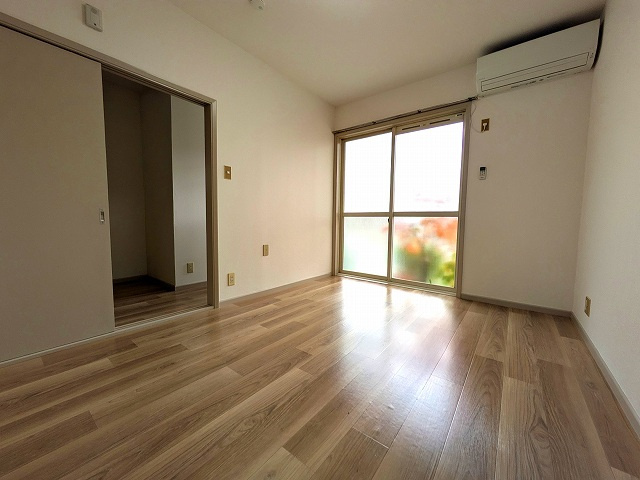 カーサ北馬込の居間・リビング