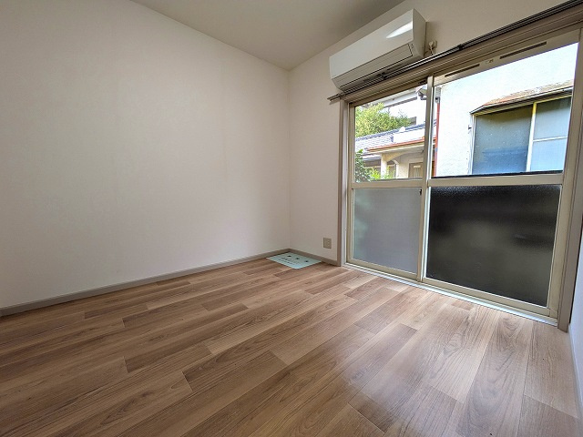 カーサ北馬込の洋室