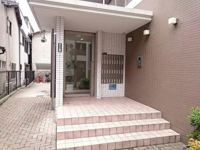 ソレアードコートのエントランス