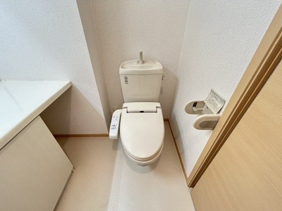 【トイレ】 | クラウディアｉｎ御領 | 落ち着いた色調のトイレです