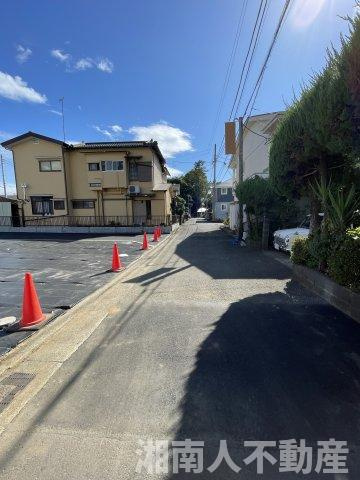 小田原市扇町3丁目　売地の前面道路含む現地写真|前面道路含む現地写真です