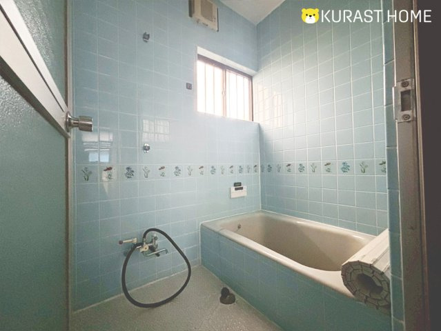 京都市西京区下津林南中島町　中古戸建の浴室