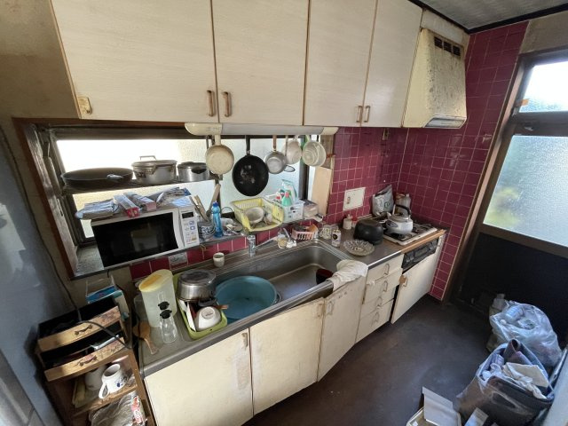 九十九里海岸住宅のキッチン