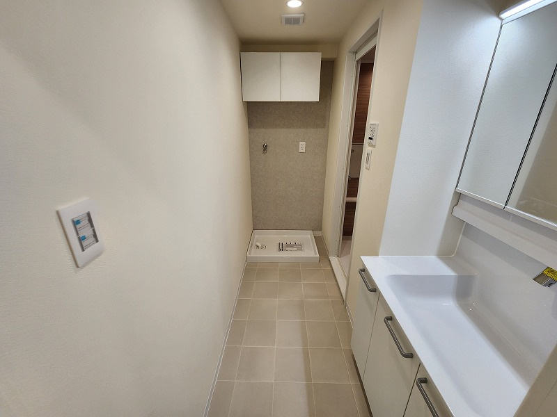 グローリアス小牧第2の洗面所|忙しい朝には欠かせない洗面所です