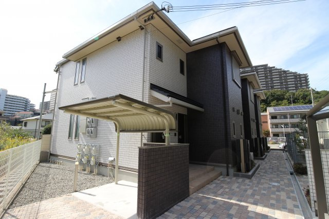 メゾンドメルヴェーユ須磨の外観