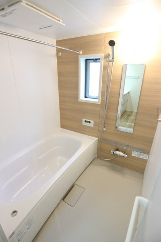 メゾンドメルヴェーユ須磨の浴室