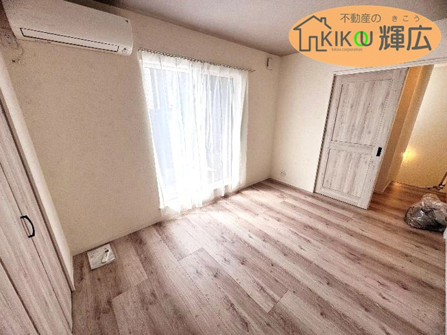 【寝室】 | 高砂市高砂町朝日町　中古戸建