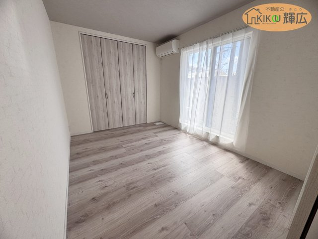 【寝室】 | 高砂市高砂町朝日町　中古戸建