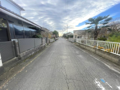 【前面道路含む現地写真】 | 真岡市荒町4LDK中古住宅