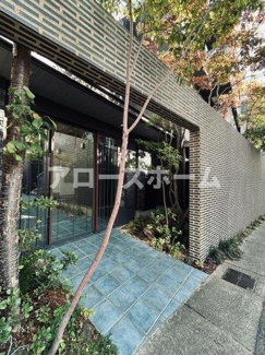 【エントランス】 | ※室内写真は前回募集の同間取り別室です。