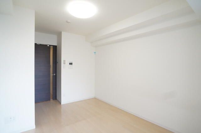 グランヴァン亀戸Ⅲの居間・リビング