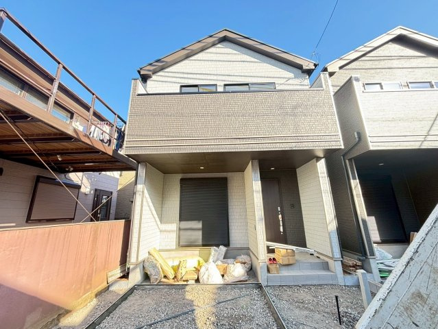 第8上尾市二ツ宮　新築戸建　ハートフルAの前面道路含む現地写真