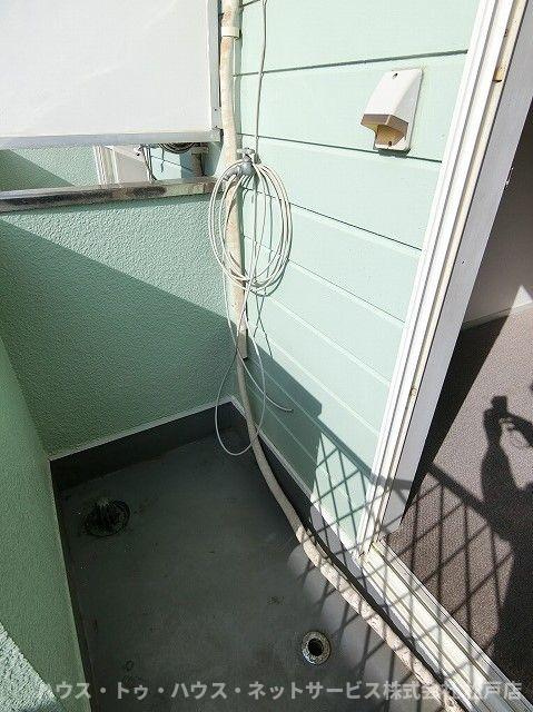 ジュネパレス新松戸第１１のバルコニー