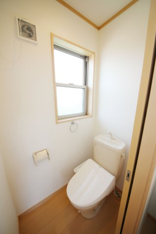 ヨーロピアンシャレータカラのトイレ