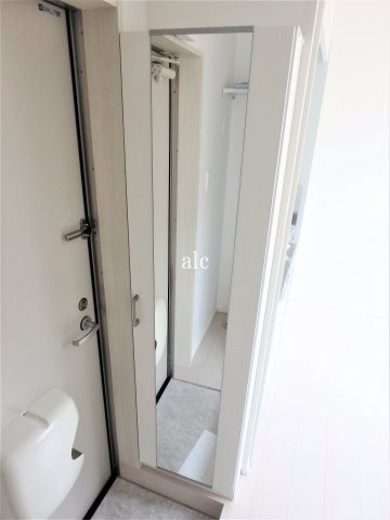 グランドーレ高円寺の玄関|きれいな玄関です