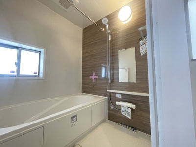 【浴室】 | 那覇市小禄（全3棟）ラストB号棟 | B号棟　浴室換気乾燥機付き♪