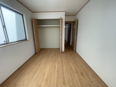 【洋室】 | 那覇市小禄（全3棟）ラストB号棟 | B号棟　洋室6帖＋CL付き♪