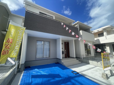 【外観】 | 那覇市小禄（全3棟）ラストB号棟 | B号棟　並列駐車3台可♪