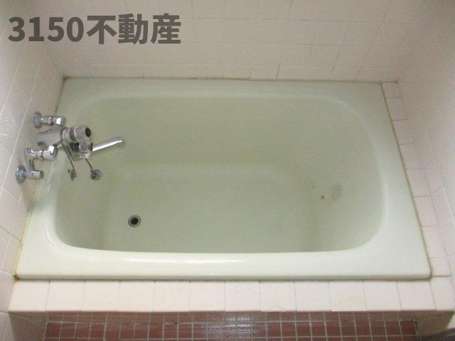 鏡島借家の浴室