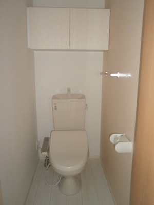 【トイレ】 | フォーゲルテラス グリューン Ⅵ | 温水洗浄暖房便座