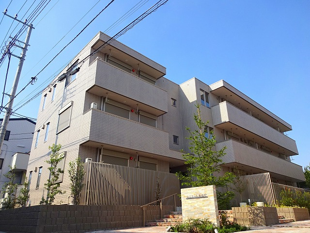 ルミエール東岸町Ａ