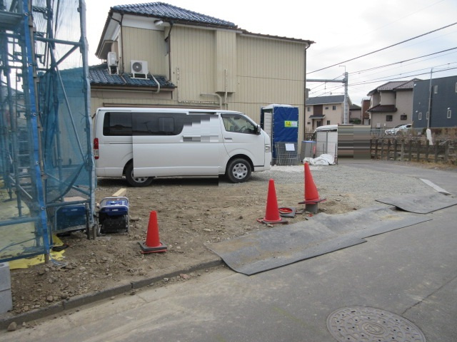 【仲介手数料無料】新築戸建　熊谷市石原2-140-9（全1棟）の前面道路含む現地写真