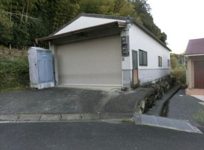 【外観】 | 内林町１号貸し倉庫