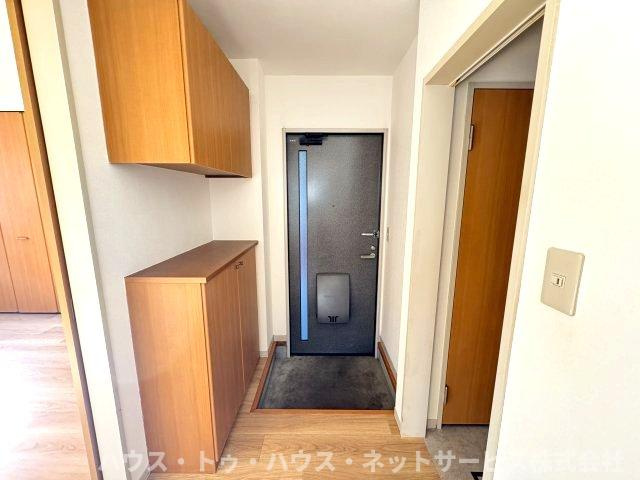 ディアス・ヴィラ　Ｃ棟の玄関