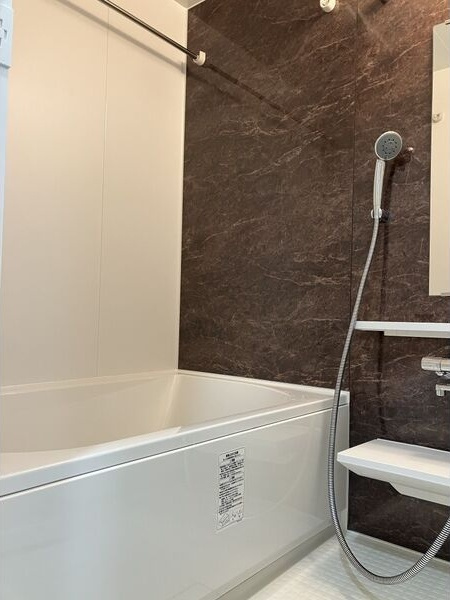 ロータス・ガーデン城南の浴室