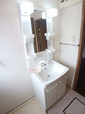 【洗面所】 | フィエルテ | スペースが確保できる洗面所です