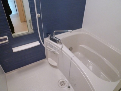 【浴室】 | ファミールほたるⅠ | ゆったり過ごせるお風呂です