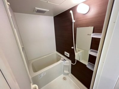 【浴室】 | クレセント | 浴室