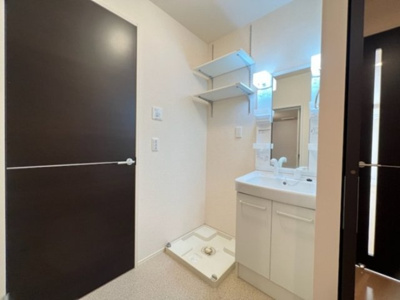 【洗面所】 | クレセント | 洗面所