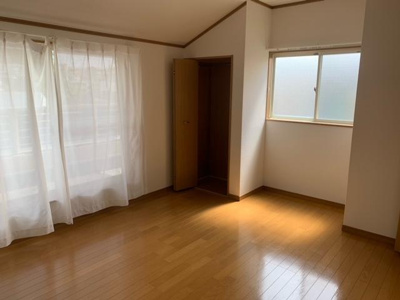 【居間・リビング】 | 甲陽園本庄町戸建貸家 | 洋室