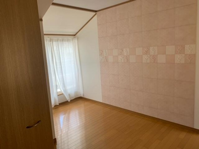 【居間・リビング】 | 甲陽園本庄町戸建貸家 | 洋室