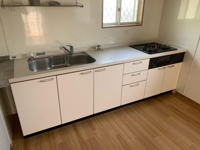 【キッチン】 | 甲陽園本庄町戸建貸家 | キッチン