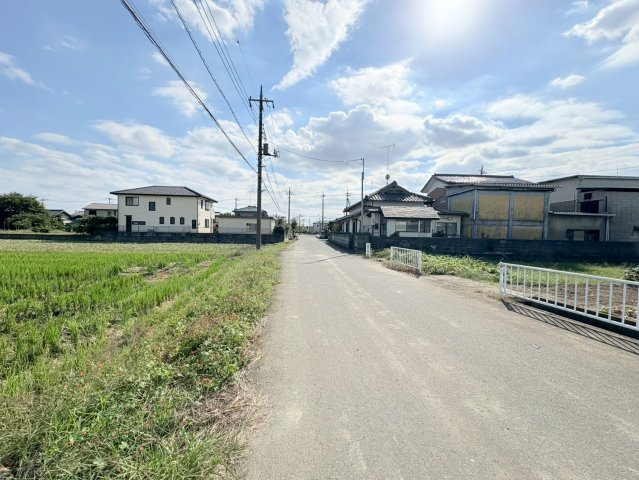 比企郡川島町戸守　建築条件なし売地　東武東上線『若葉駅』バス20分　【中山小学区】の前面道路含む現地写真
