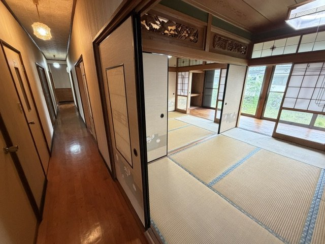 都城市高城町穂満坊の中古一戸建の内装