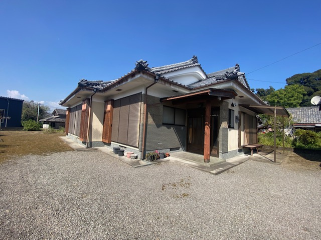 都城市高城町穂満坊の中古一戸建の外観