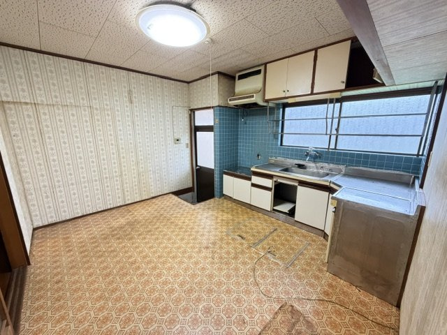 都城市高城町穂満坊の中古一戸建のキッチン