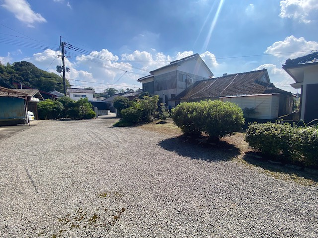 都城市高城町穂満坊の中古一戸建の庭