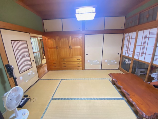 都城市高城町穂満坊の中古一戸建の和室