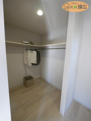 【収納】 | 姫路市飾磨区高町　中古戸建